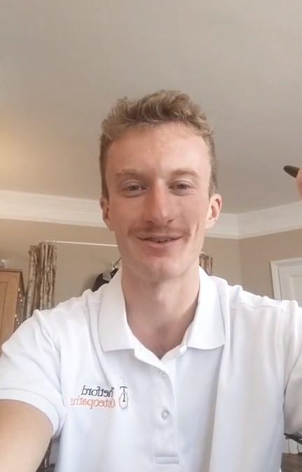 Non Verbal Communication, things to look out for