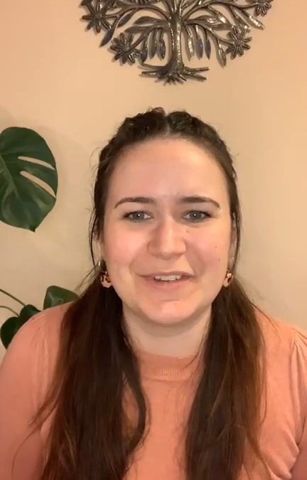 What is Axial SpA? How can we recognise it in clinic?